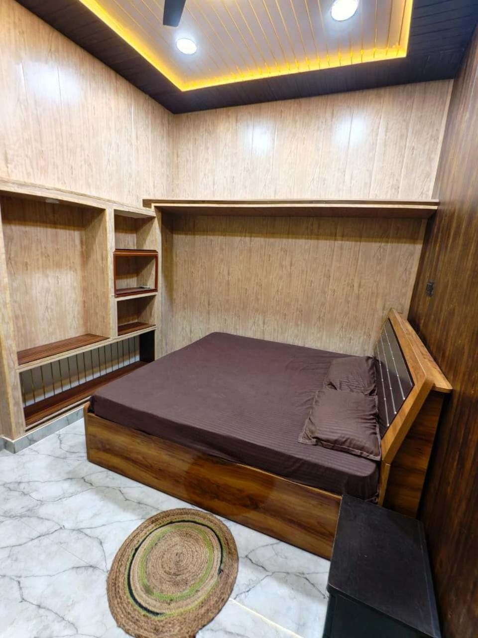 Rainbow Inn Kashi Vishwanath Temple 4 km Vacation rental in Varanasi