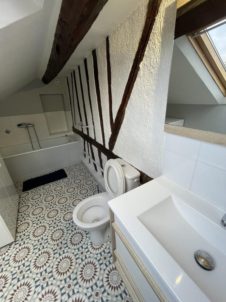 Charming 2 bedroom apartment for 5 max Apartment in Rouen
