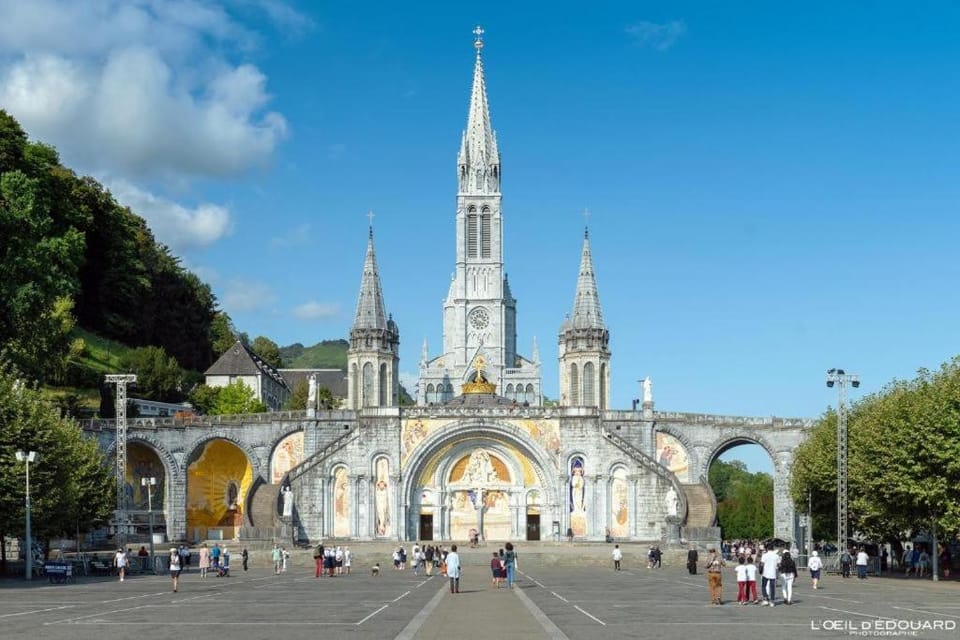 Grand studio 4 personnes bien placé gare , sanctuaire ,centre ville Apartment in Lourdes