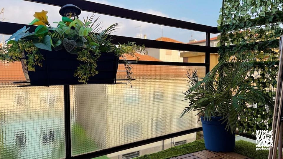 Milan Pop House - 5 minutes by car from M1 and M4 metro lines Apartment in Milan