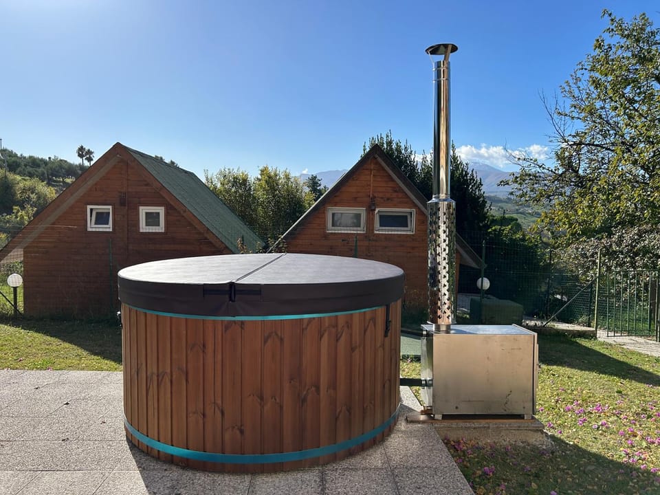 Hot Tub, Spa and wellness centre/facilities