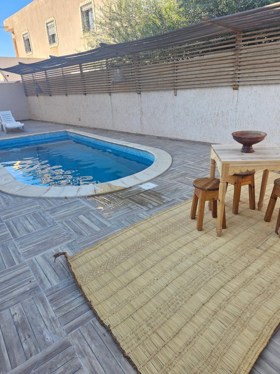 Swimming pool