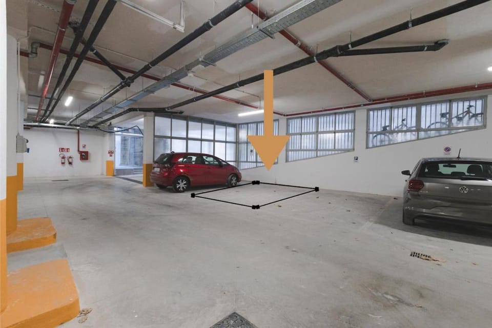 Free Parking Central Station Elegant Apartment Apartment in Trieste