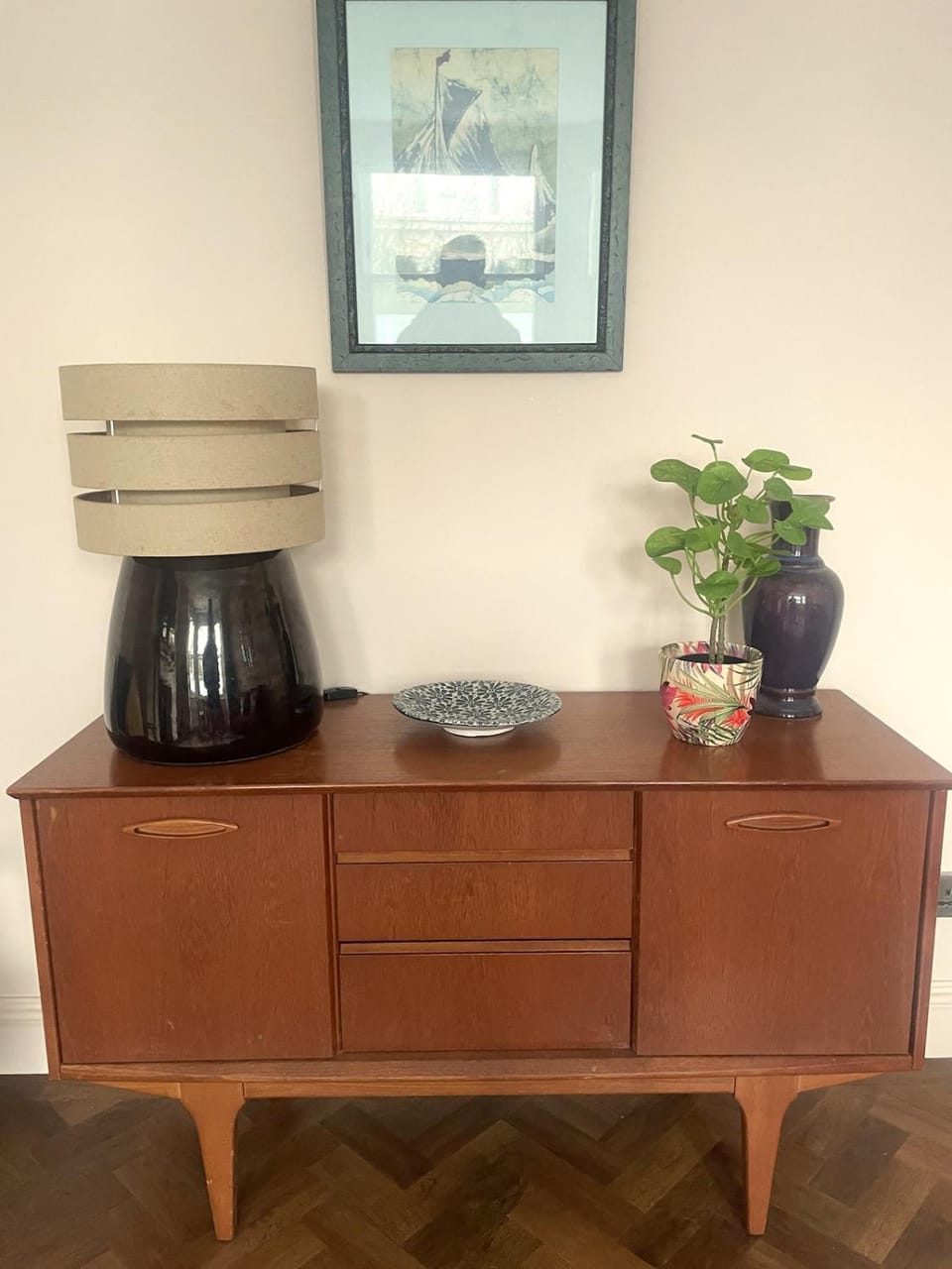 Living room, Decorative detail