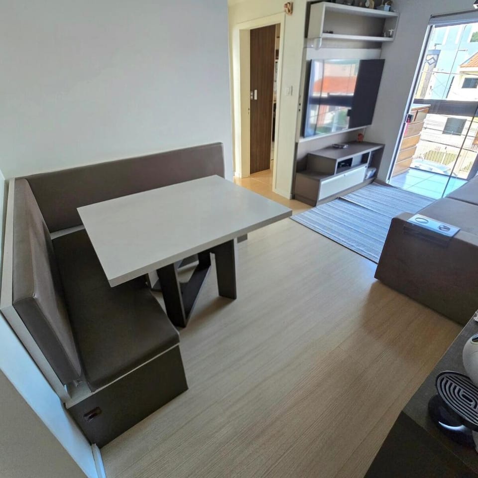 Dining area, Meals