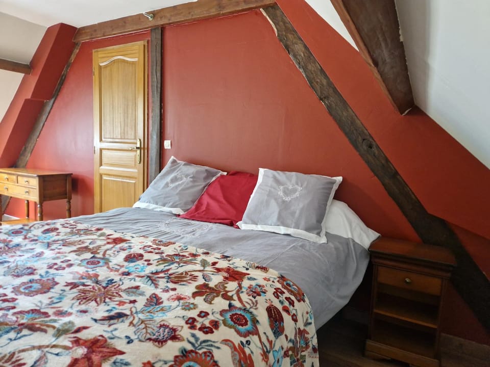 Maison Le Thuau House in Le Mans