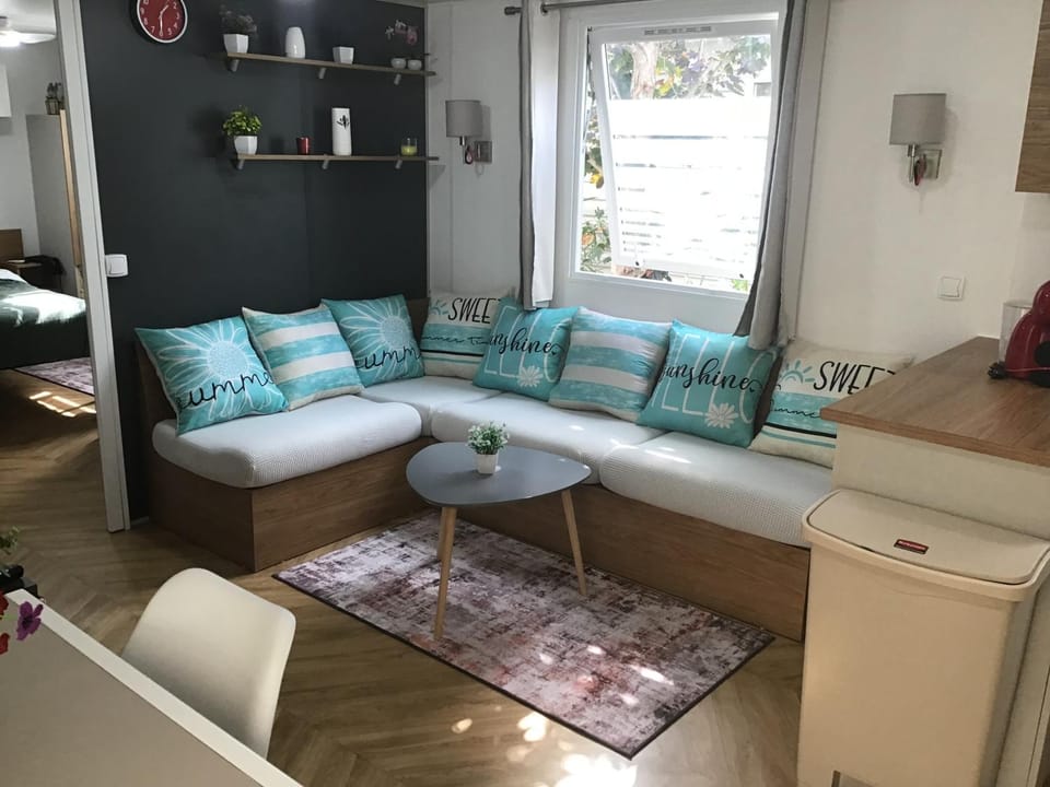 Bien dans le sud Campground/ 
RV Resort in Fréjus