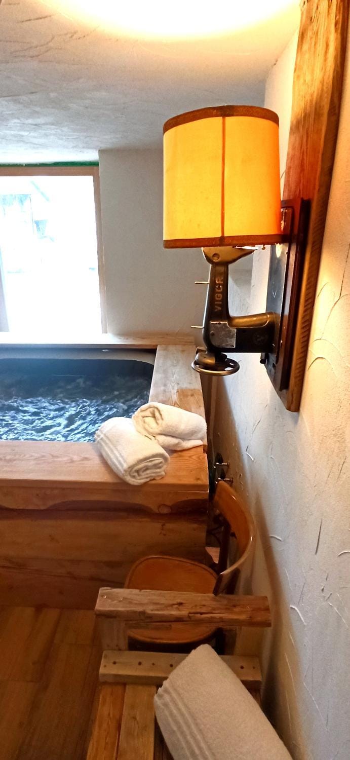 Hot Tub