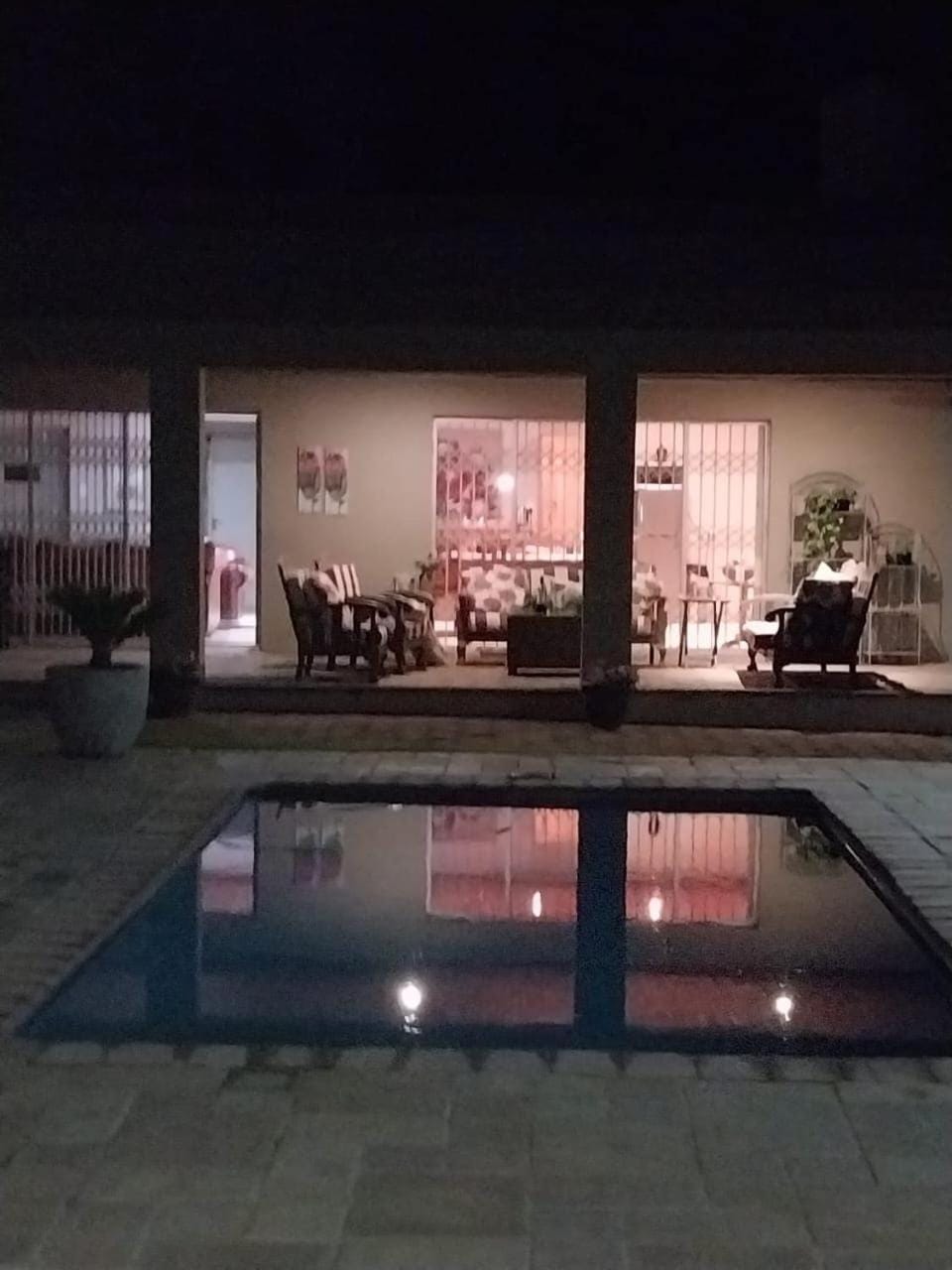 Night, Pool view