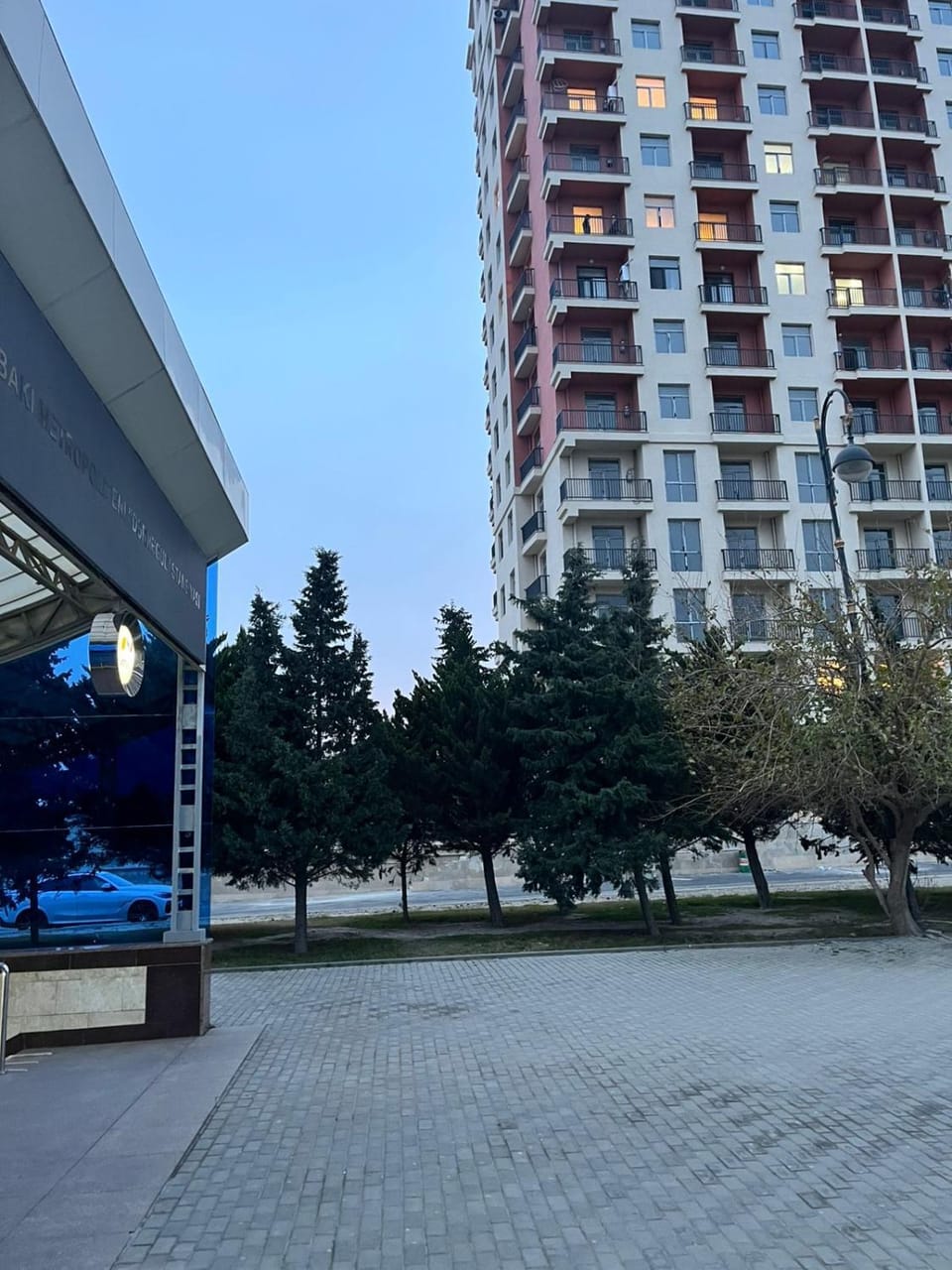 Qarb Apartment Dernegul metro Apartment in Baku
