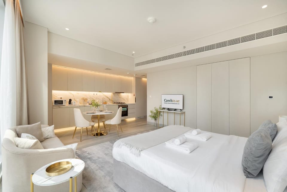 Luxury Studio at Marina Star - Near JBR - Marina Apartment in Dubai