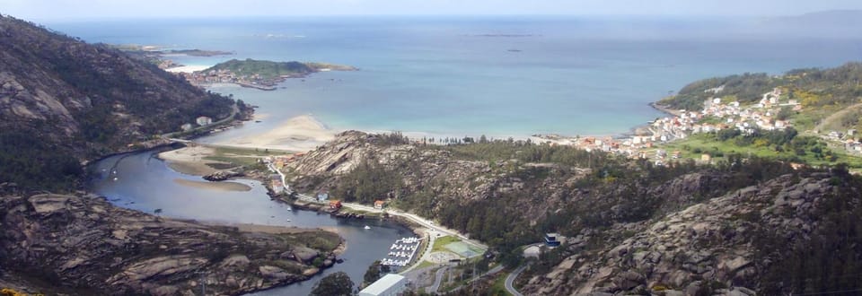Ezaro Beach Apartment in Galicia