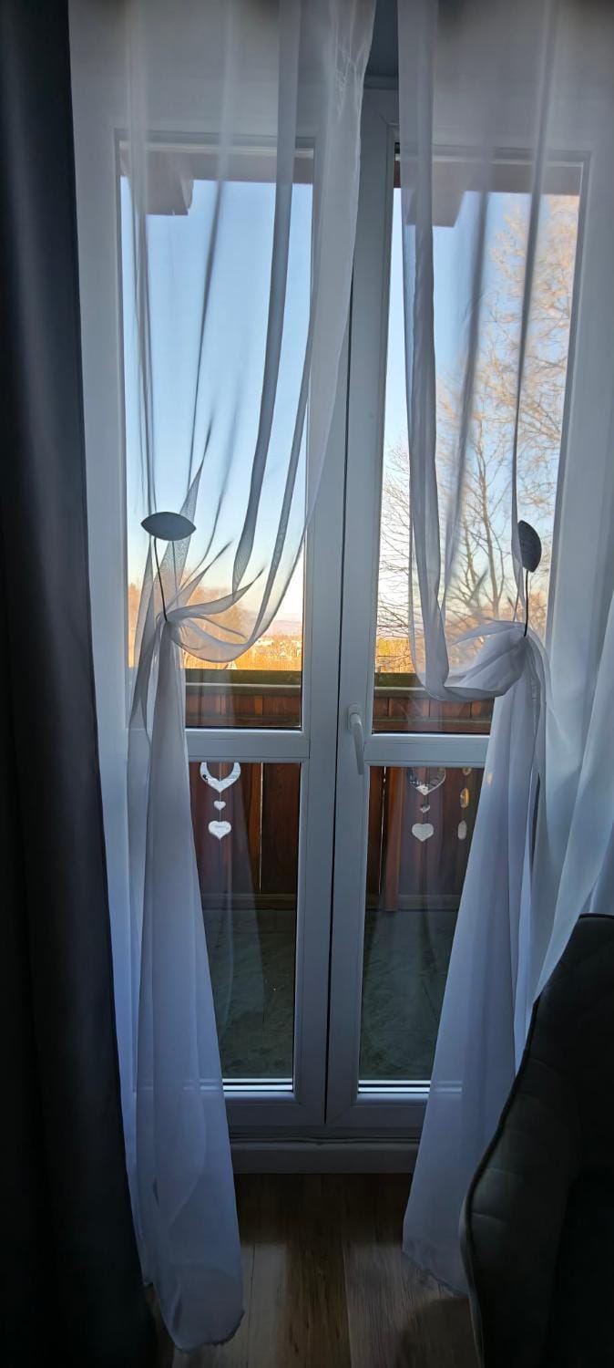 studio z balkonem przy Stoku Relaks Apartment in Lower Silesian Voivodeship