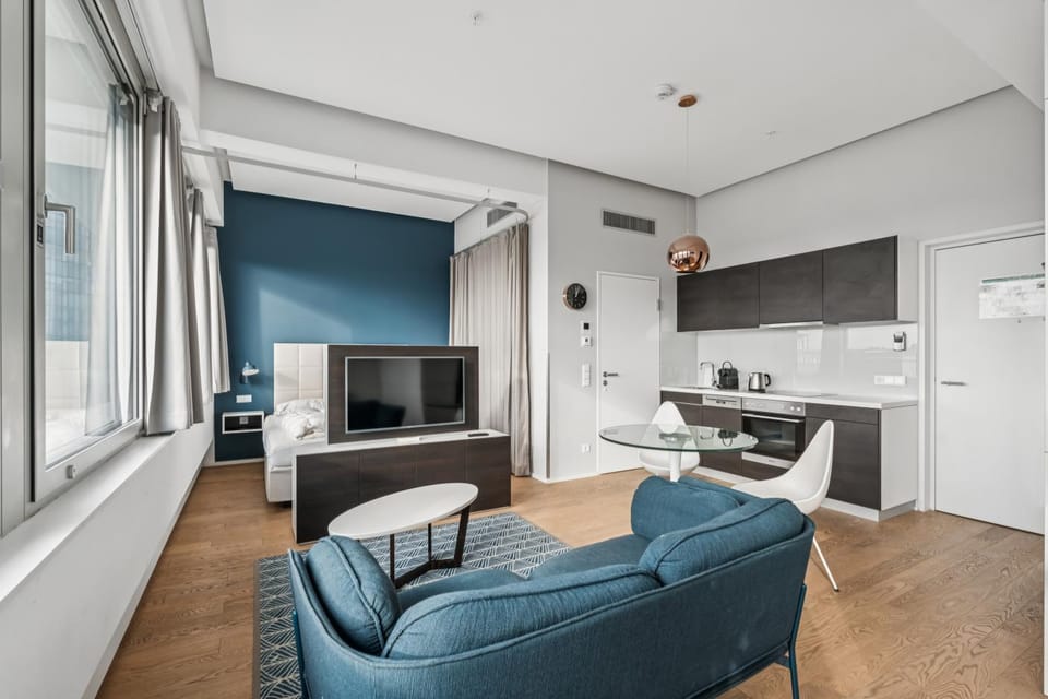 TV and multimedia, Seating area
