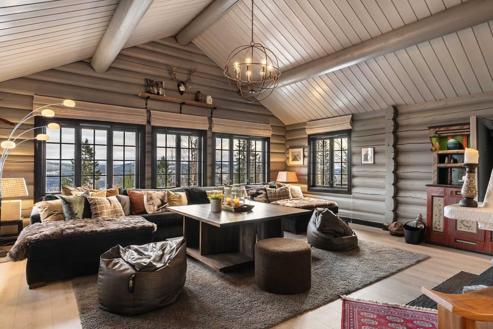 TH590- Large ski-in out chalet with jacuzzi, sauna in Trysil Chalet in Innlandet