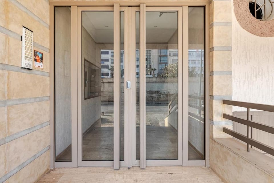 Modern, 1 BDR, AC, Parking, Elevator, Fiber Optic - Agdal Apartment in Rabat
