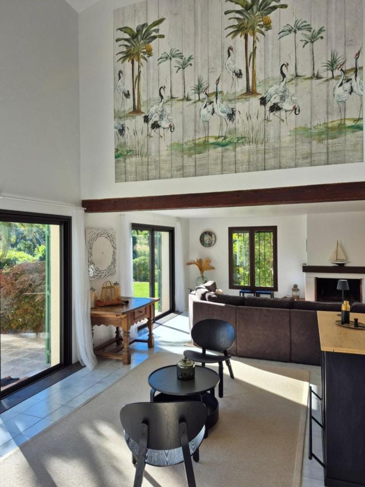 Communal lounge/ TV room, Living room