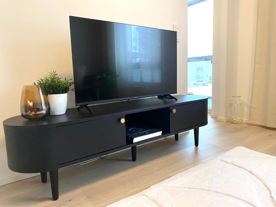 Communal lounge/ TV room, TV and multimedia, Evening entertainment