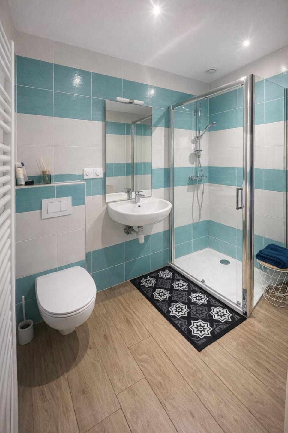 Grand studio équipé indépendant Apartment in Brittany