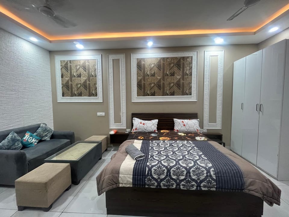 cozy noida studio, super comfy!!!! Apartment in Noida