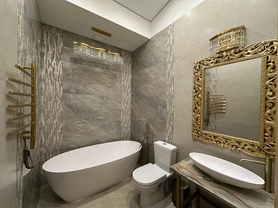 Bathroom, Bath