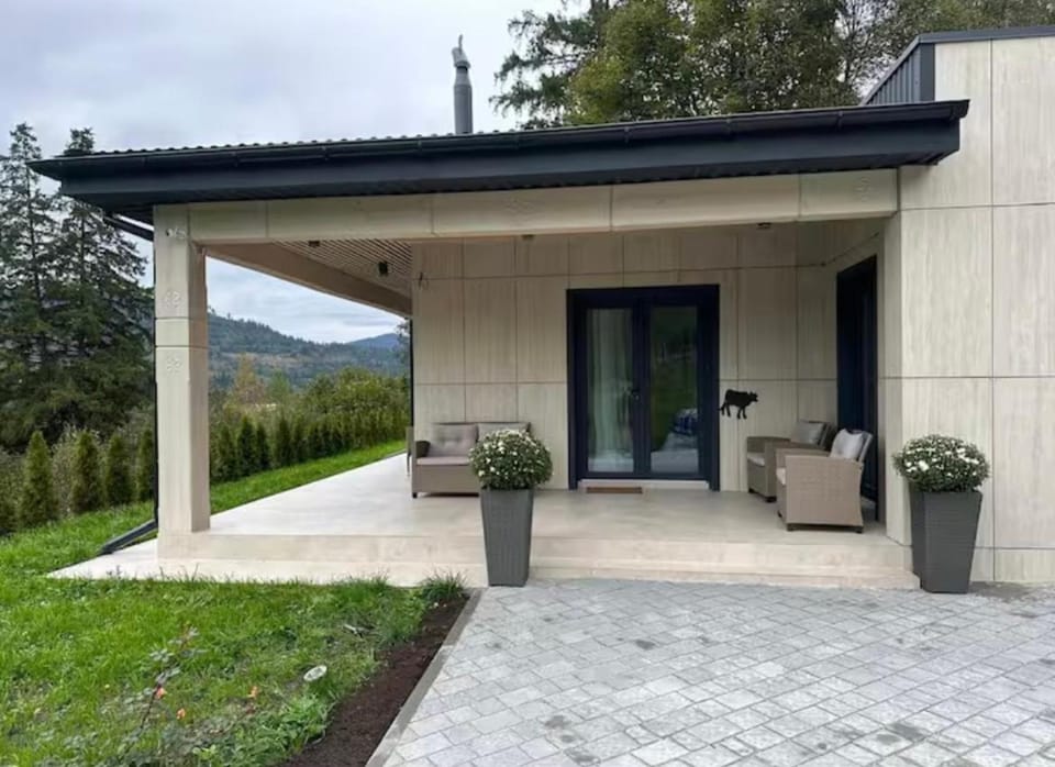 Sungora sun&ski resort House in Lviv Oblast