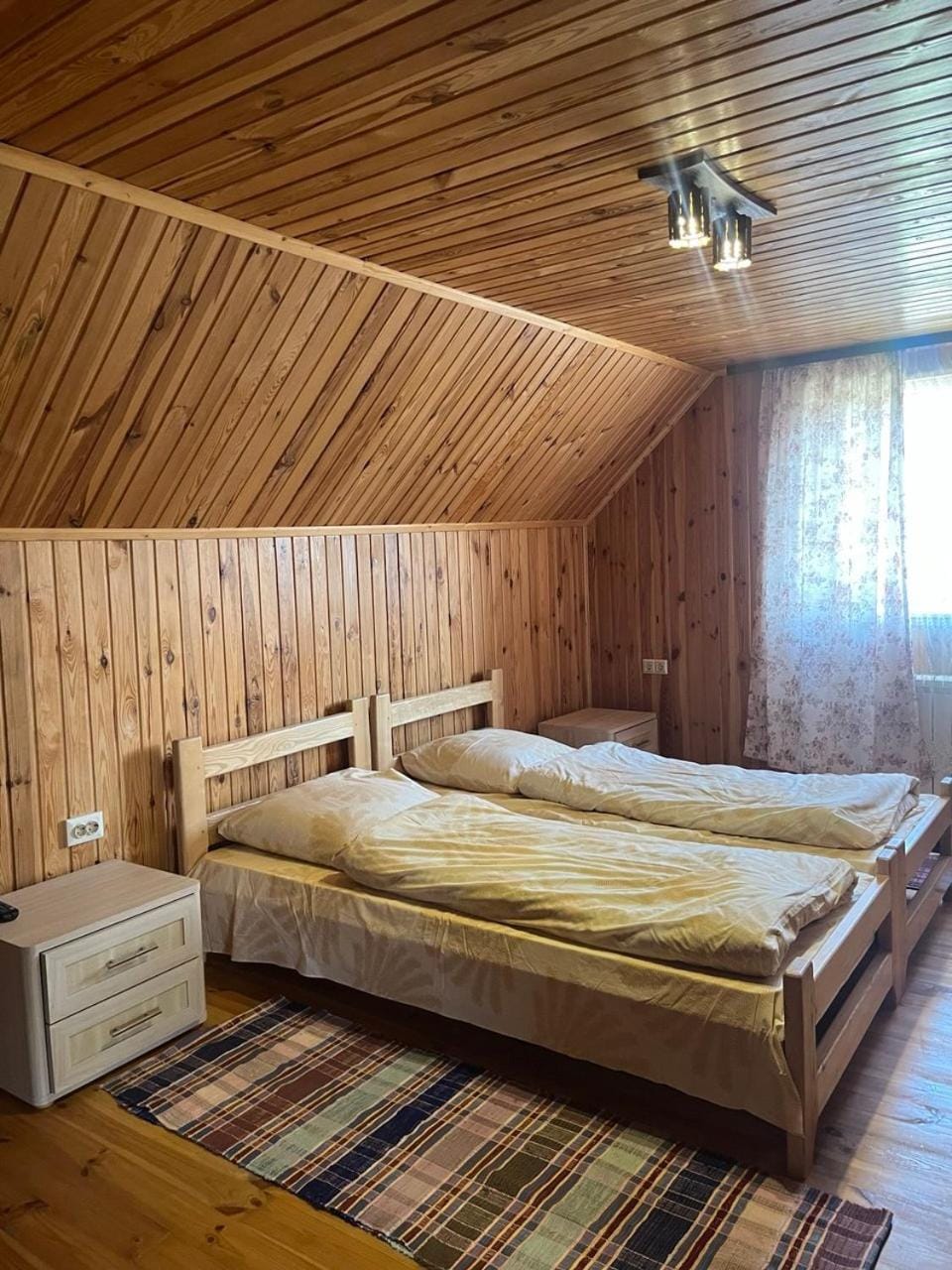 Перлина Comfort - номери з власним санвузлом Bed and Breakfast in Ukraine
