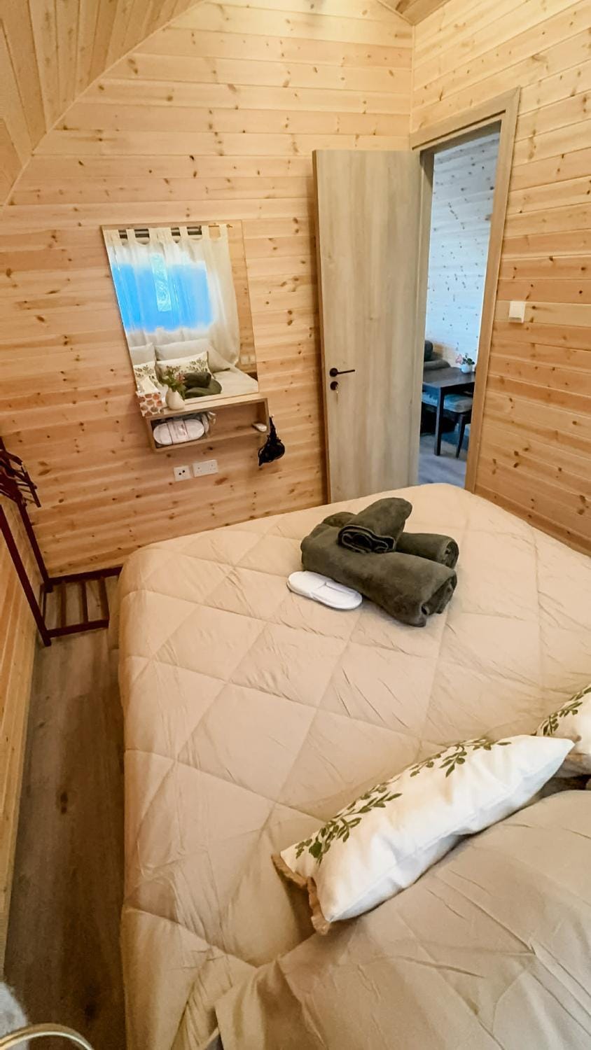 Casa Leandro glamping wooden tiny house Chalet in Poli Crysochous