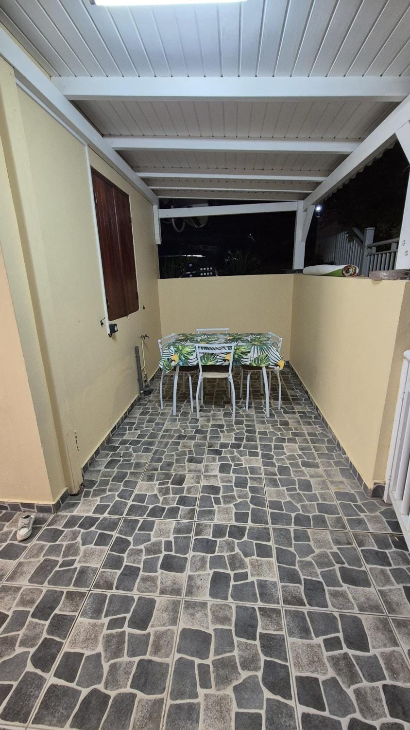 Le cerisier Apartment in Bouillante