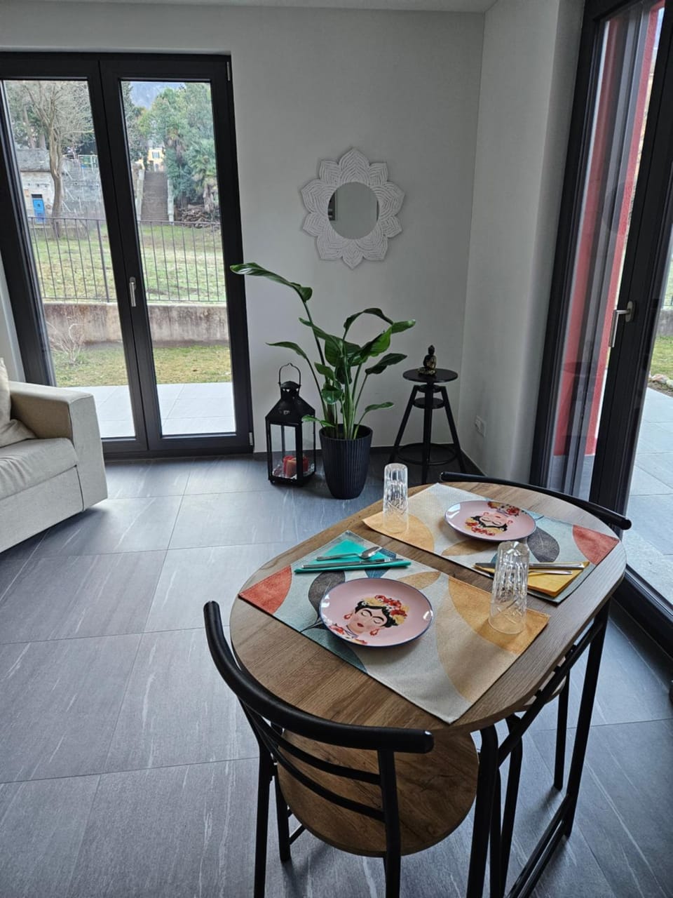 Bellinzona, bed & breakfast di D, alloggio in casa privata con accesso privato con colazione Bed and Breakfast in Bellinzona