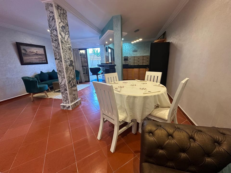 Villa L'initiale Villa in Casablanca-Settat
