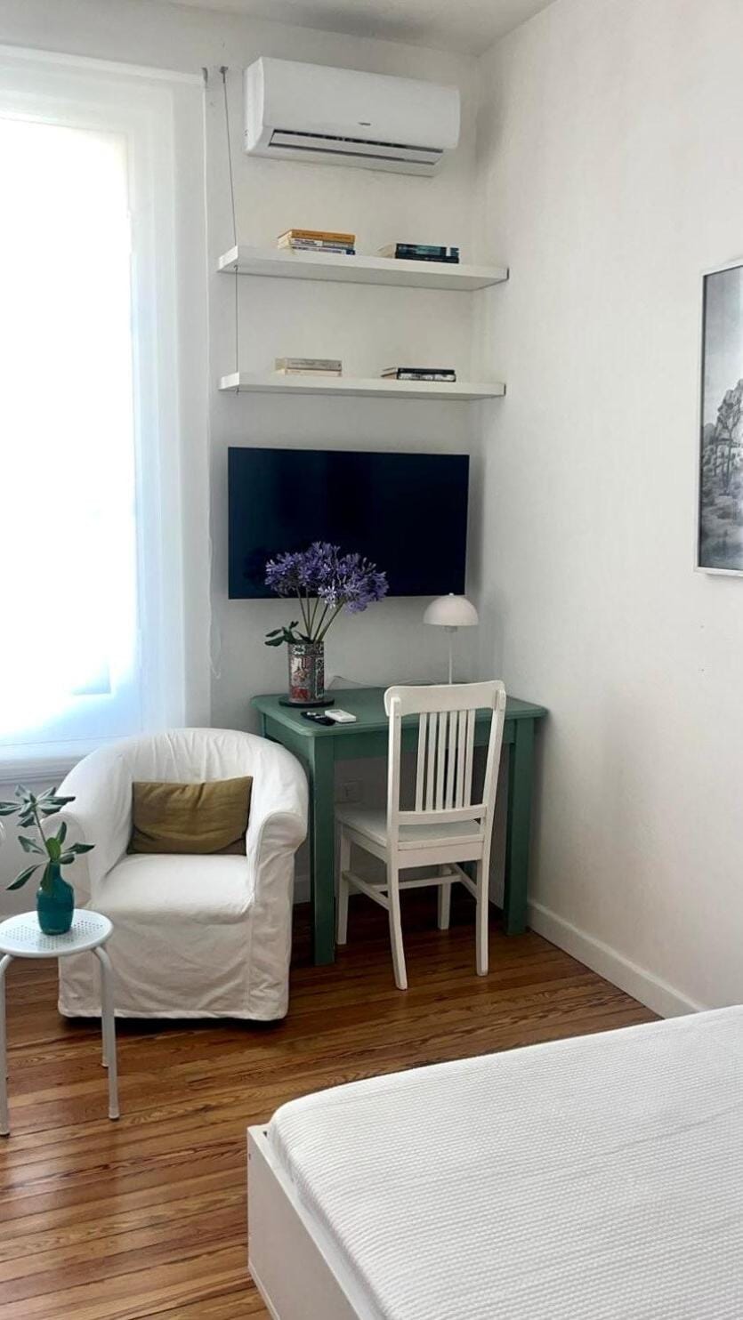 Studio boutique en edificio emblemático - Calle 20 Península Apartment in Punta del Este