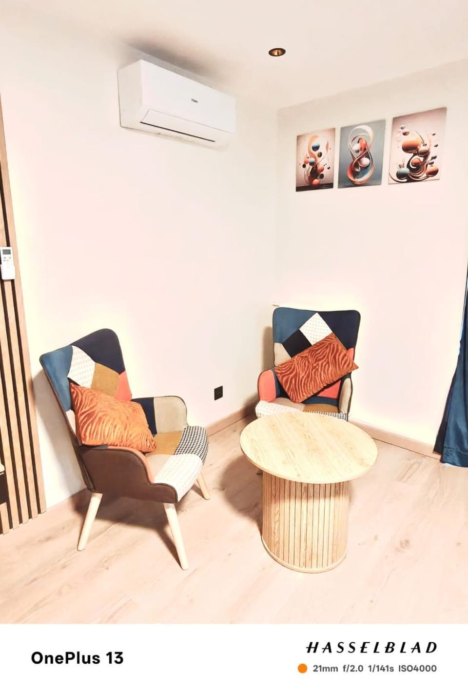 Seating area