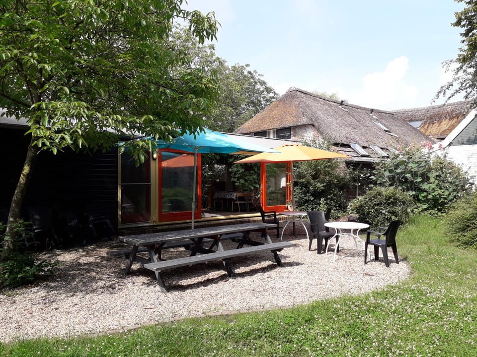 Toplocatie voor je workshop! Of grote gezin! House in North Brabant (province)