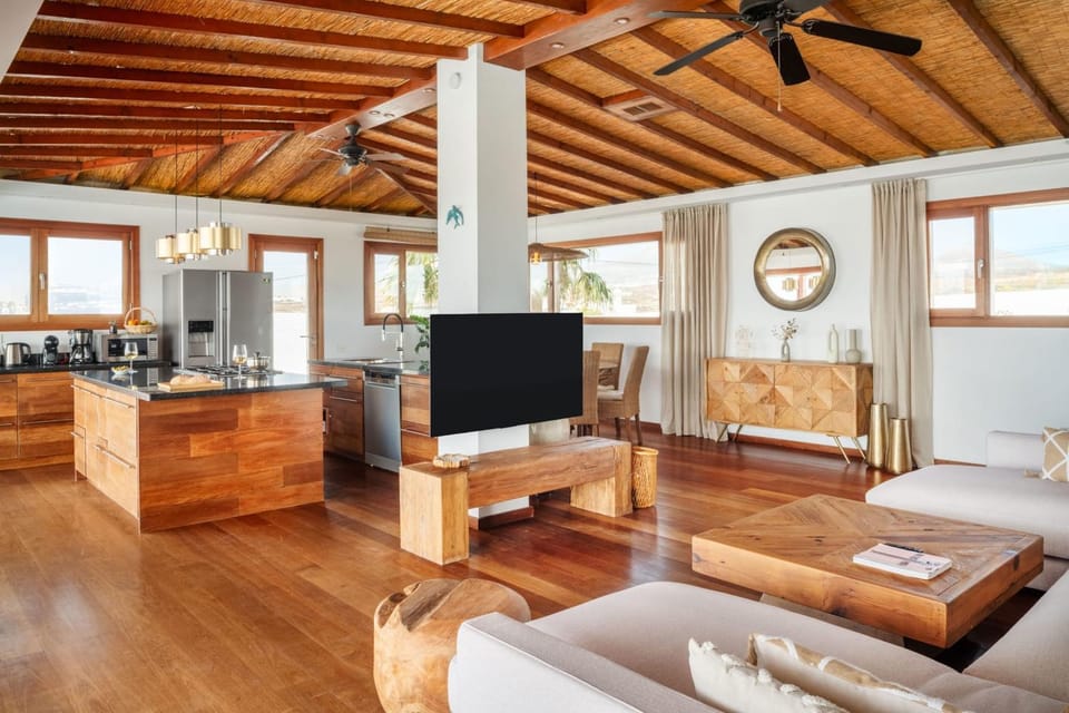 HORIZON BALI by Buenavilla Villa in Puerto del Carmen