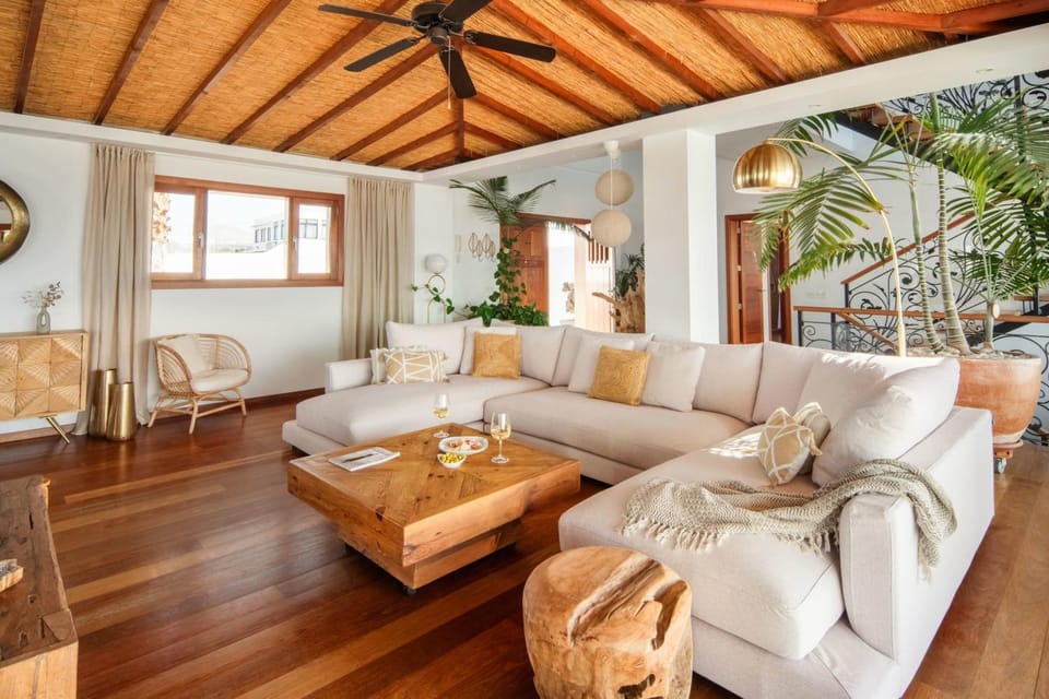 HORIZON BALI by Buenavilla Villa in Puerto del Carmen