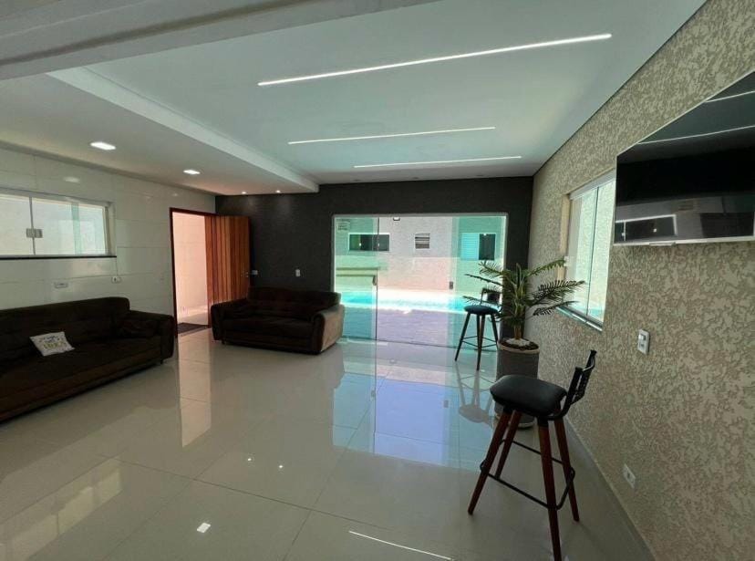 Sobrado de luxo 300m da praia Peruíbe House in Peruíbe