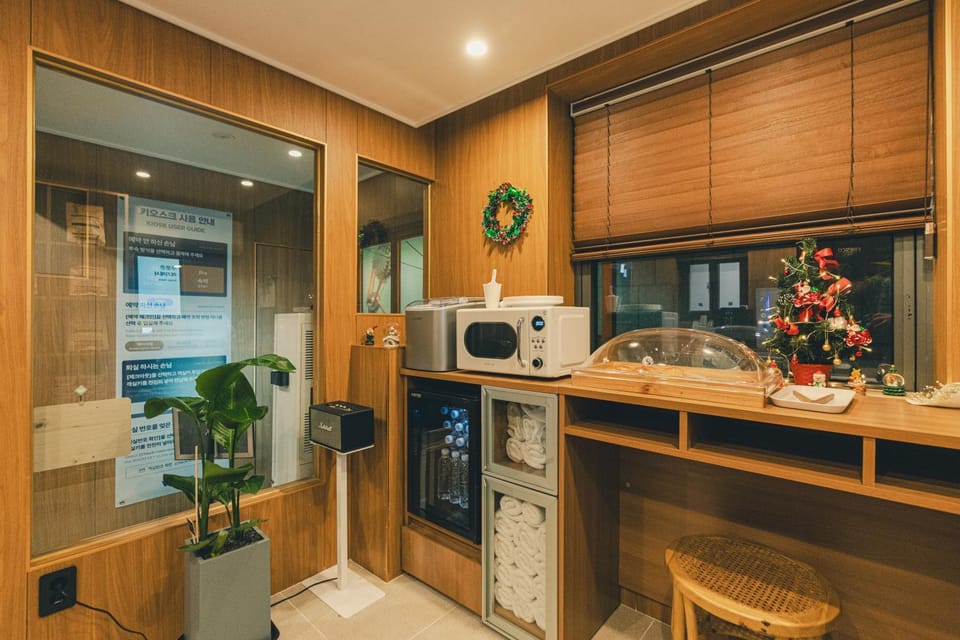 부평 이상한호텔 Hotel in Gyeonggi-do