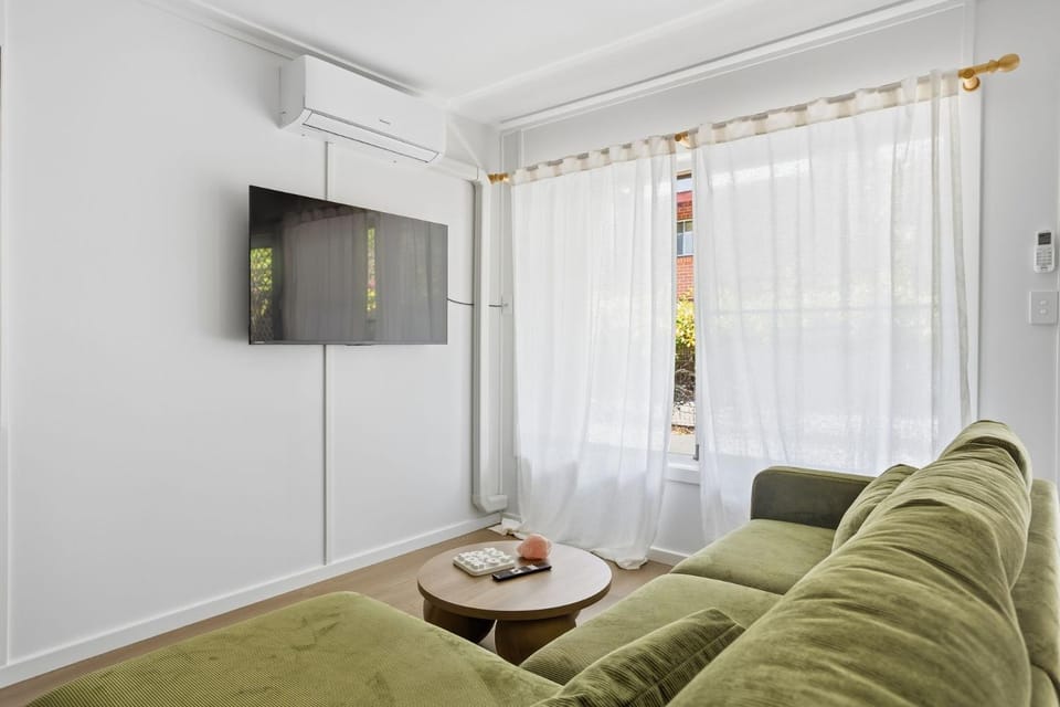 The Harla Beachside Apartment in Coffs Harbour
