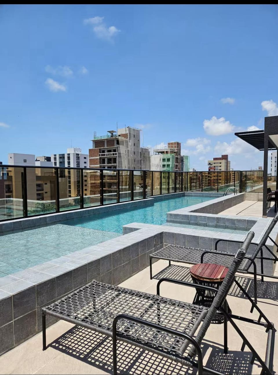 Balcony/Terrace, Swimming pool
