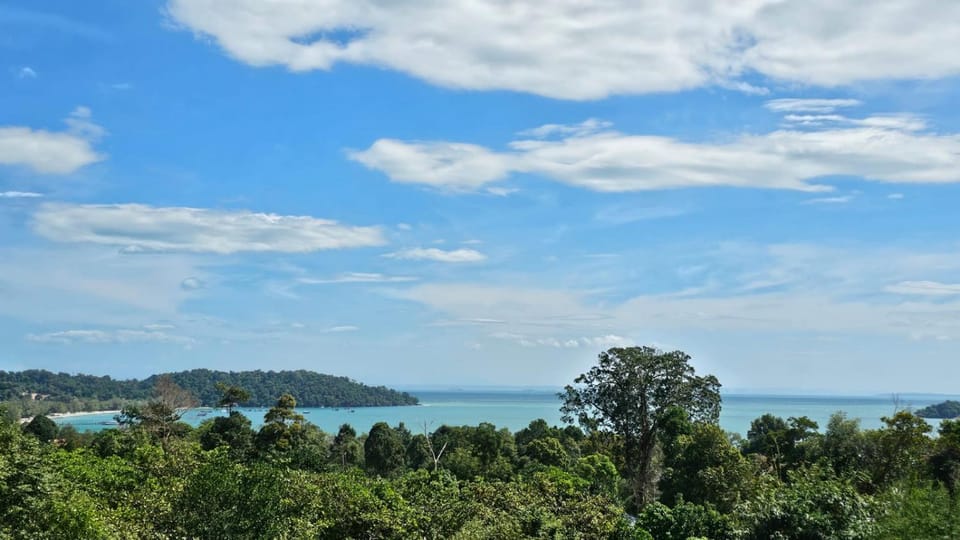 The Bay Lookout Apartment in Sihanoukville
