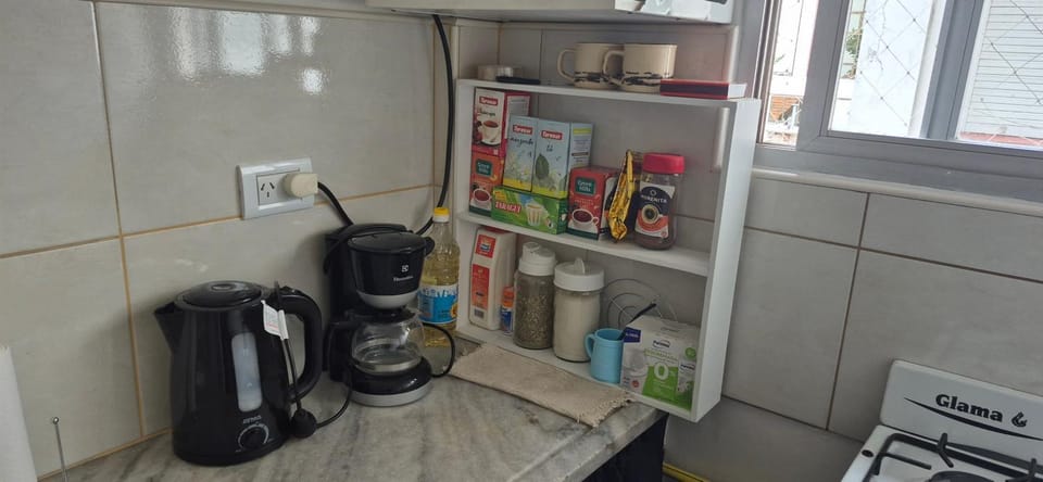 Kitchen or kitchenette, Breakfast, kitchen