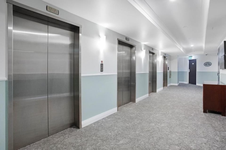 Super Comfortable Aircon Gym Tennis 7th Flr Apartment in Auckland