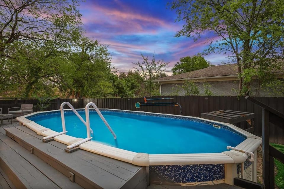 Panoramic 4BR 3B Home with Pool Grill Sauna & Game Room House in Dallas