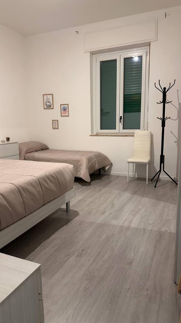Bilocale a 300m dal mare e 100m fermata filobus House in Montesilvano