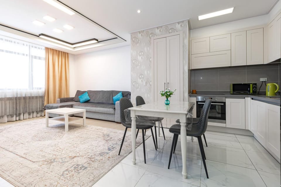 Светлые апартаменты с прекрасным видом на достопримечательности Apartment in Kazakhstan