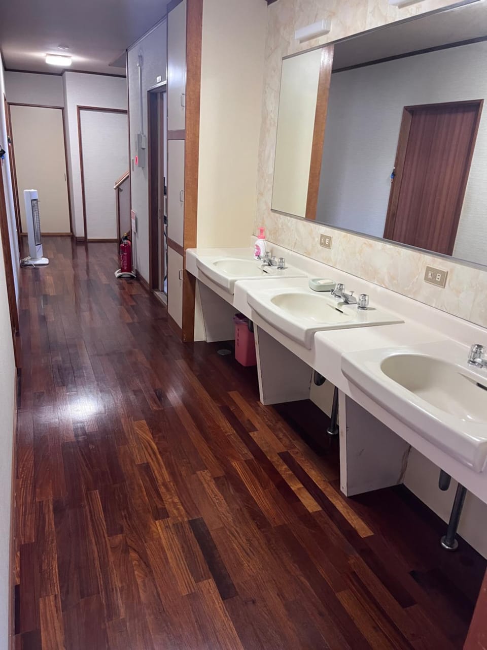 ふじ苑民宿旅館 Bed and Breakfast in Nagano Prefecture