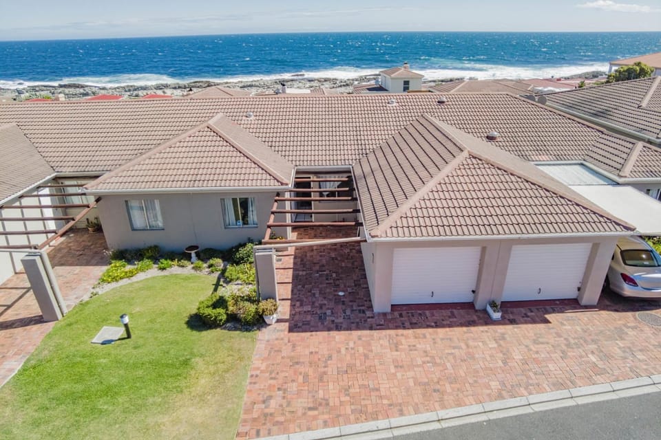 Property building, Natural landscape, Sea view