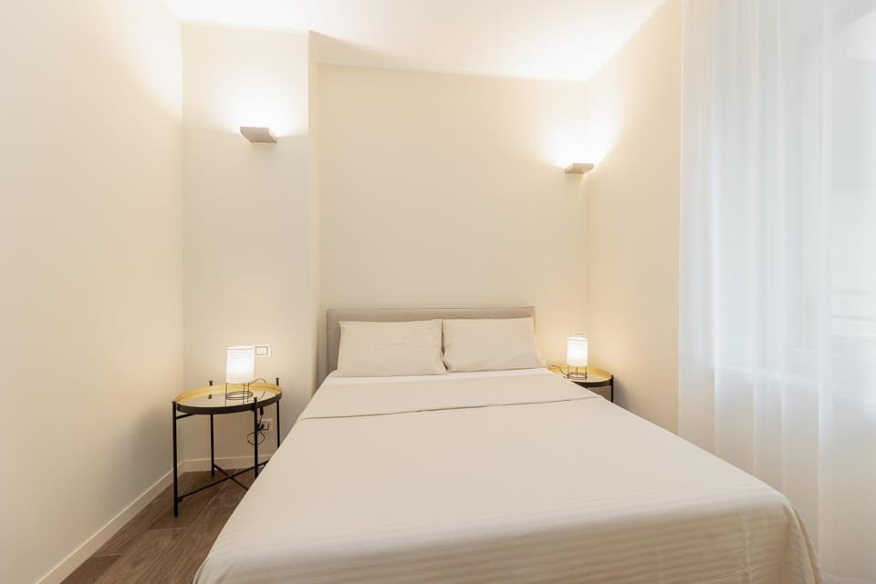 Bed, Photo of the whole room, Bedroom, internet