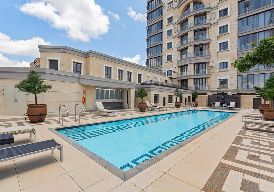 Luxury 1-Bedroom at Michelangelo Towers Apartment in Sandton